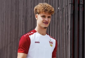 ''Mali Lane'' blistao na debiju za Štutgart!