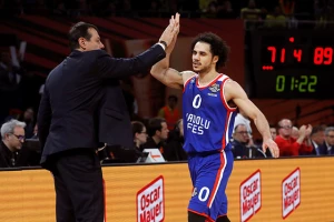 Opet taj Larkin