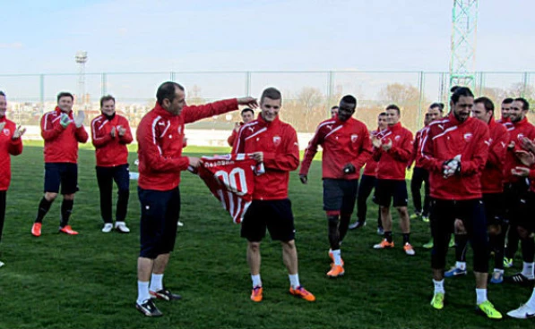 crvenazvezdafk.com