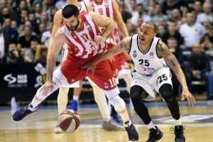 Užasne vesti za crno-bele - Trojica košarkaša na Infektivnoj klinici u Beogradu!