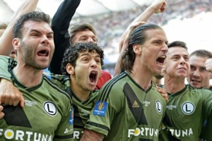 Srbin 'kung-fu' potezom doneo trofej Legiji!