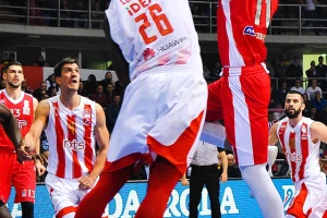 KRK - Zvezda je prvi finalista!