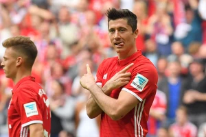 Levandovski zabrinuo Anćelotija dva dana pred Real