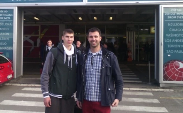 kkcrvenazvezda.rs