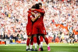 Liverpul hoće svežu krv, trojica na meti!