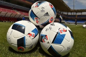 Počeo EURO U17 - Komšije poražene, domaćin ponižen