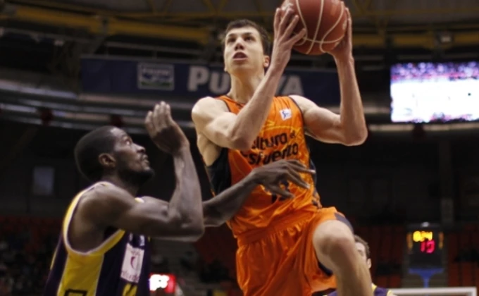 valenciabasket.com