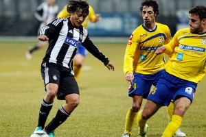 Luka : "Golovima do srca Grobara"