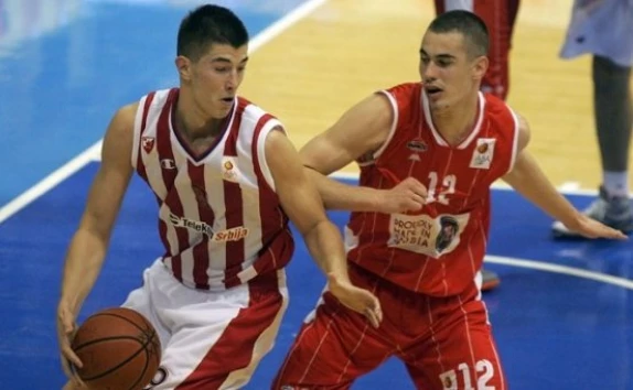 kkcrvenazvezda.rs