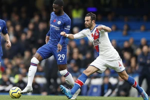 Milivojević kao Hulk, od dresa ostali "samo dugmići"!