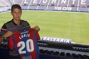 Lukić predstavljen u Levanteu: "Srećan sam, igraću protiv najboljih klubova!"