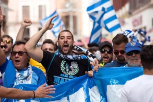 Malaga otpustila trenera zbog "kućnog videa"!