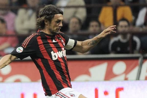 Vraća se Maldini, ali ne u svoj Milan!