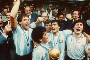 Mesi i smrt ideologije, nikad kao Maradona!