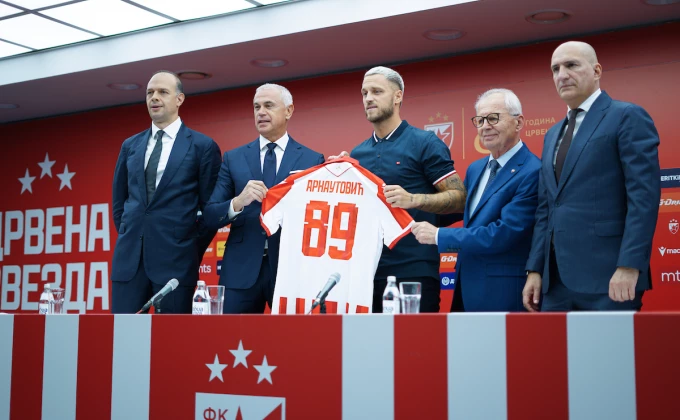 © STARSPORT