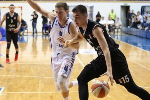 Juče promocija dresova, danas TRI potpisa u Partizanu!