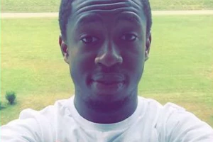 Mamadu Mbođ nije samo veliki ''Delija'', on OBOŽAVA Srbiju! Evo kako je proslavio uspeh naših košarkaša!