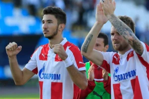 Pre nego što ode u Liverpul, Grujić bi da uživa u pobedama nad Partizanom