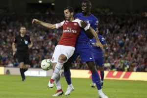 Čelsi prokockao pobedu, Arsenal slavio posle penal-serije