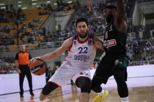 TBSL - Dabl-dabl sjajnog Micića u novoj pobedi Efesa
