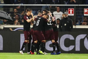 Milan rasteruje "starce", defanzivac napustio "San Siro"!