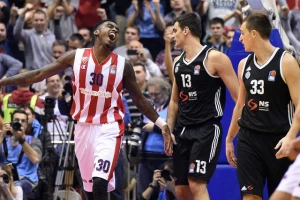 HIT - Kvinsi Miler pomislio da je u NBA ligi!