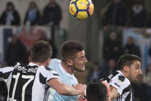 Dibala sa sirenom, Juve odneo bodove iz Rima!