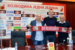 Vanji Milinković-Saviću stigao poziv sa Old Traforda!