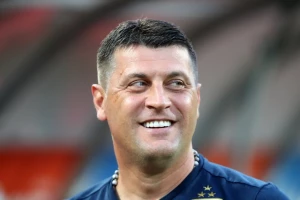 Miloju se ''smeši brk'', vraća li se Zvezdina ''munja'' na ''Marakanu''?