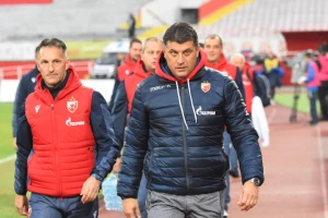 Milojević odmara ključne igrače pred Bajern, Zvezda dobija novog debitanta! (SASTAVI)