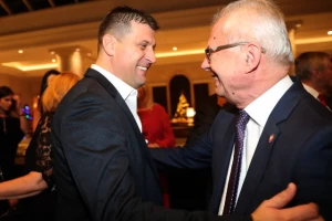 Vratili se Miloje i Marin?
