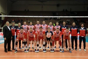 Zvezda kroz "majstoricu" do finala!