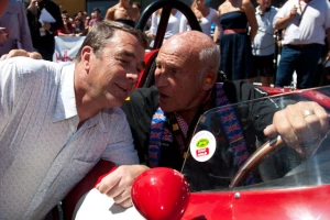 Tužne vesti sa Ostrva, preminuo legendarni vozač F1