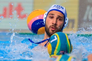 SL - "Delfini" preslišali Rumune na startu kvalifikacija
