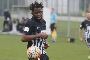 Mutombu šansa protiv Videotona