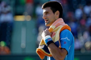 Novače, jesi li nabavio ćebe i stolicu za ljuljanje?!