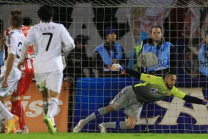 I Nemanja Kojić u svojoj verziji "Pamtim to kao da je bilo danas..."