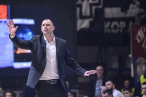 Partizan - Čanak ne prestaje da kritikuje ni posle 42 razlike!