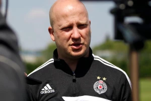 Trener Partizana odgovorio Mojsiloviću: ''Kolege i igrači su za mene svetinja''