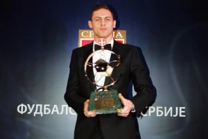 Nemanja Matić preuzeo Jedinstvo!