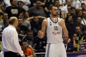 Milutinov: ''Dule najbolje zna kako se postaje šampion!''