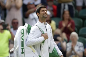 Da li je ovo nešto najluđe što je Đoković ikada uradio?!