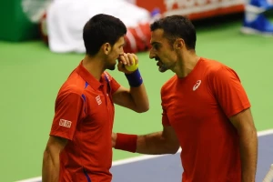 Pariz - Novak i Ziki eliminisani na startu