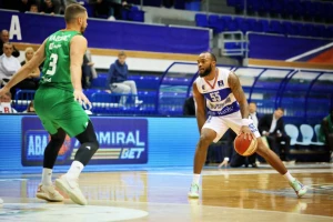 Cedevita Olimpija se mučila protiv ''fenjeraša'', presudila serija 15:3 u finišu