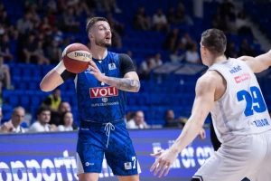 Očajna partija MVP-ja Božića, Budućnost silovito startovala u plej-ofu!