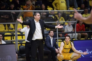 Zvanično - Split zakucan za dno, ceh platio Repeša