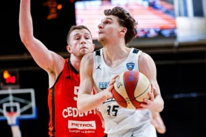 Iliriji slovenački derbi, Zvezdi drugo mesto u grupi B AdmiralBet ABA lige