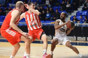​Zvezda održala lekciju “studentima” i smenila Partizan na vrhu tabele