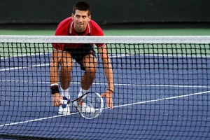 Novak u humanoj misiji uoči Indijan Velsa