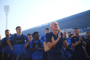 Prelepi kadrovi u Novom Pazaru, navijači iznenadili Ljajića i drugove na treningu!